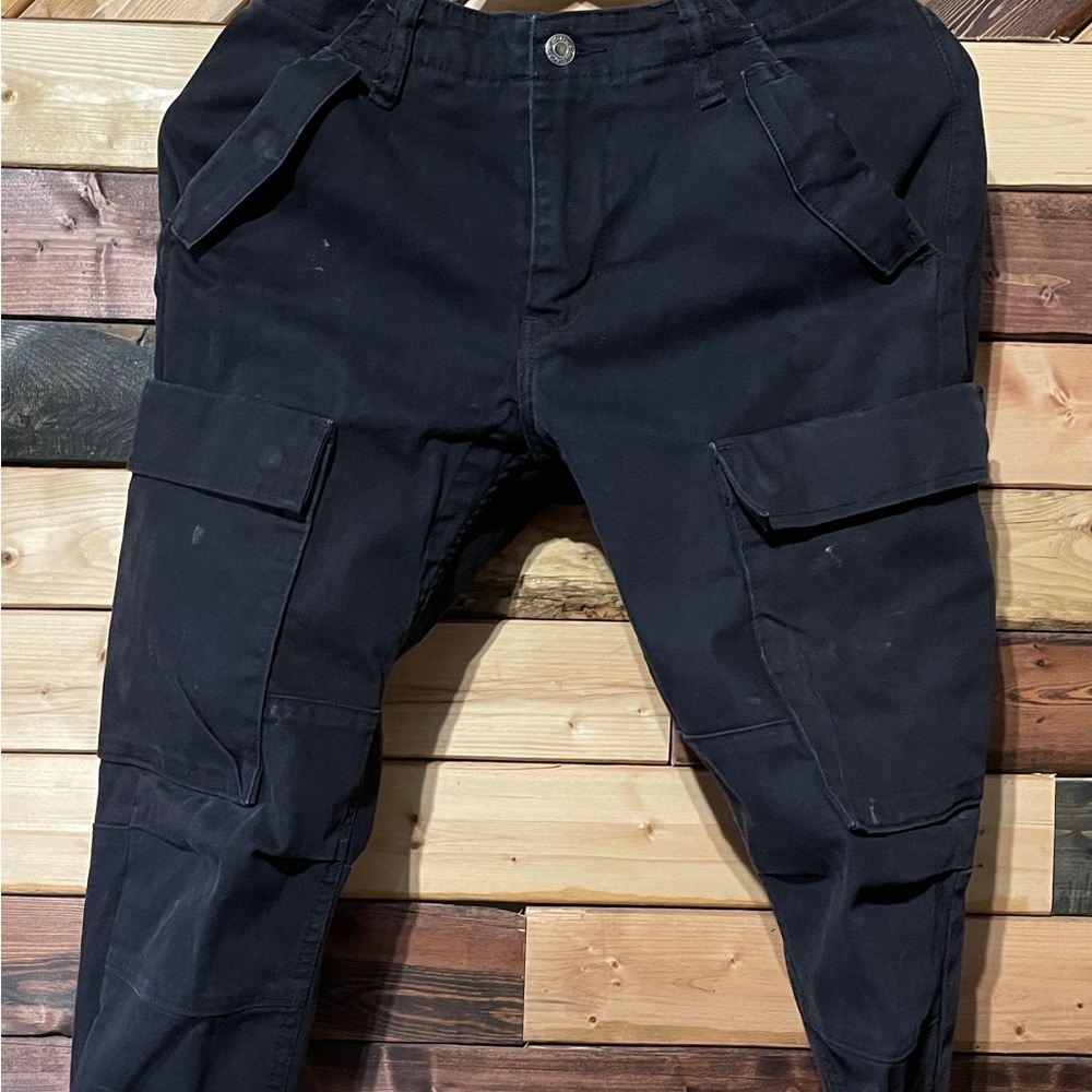 Men’s Levi’s commuter pants.
